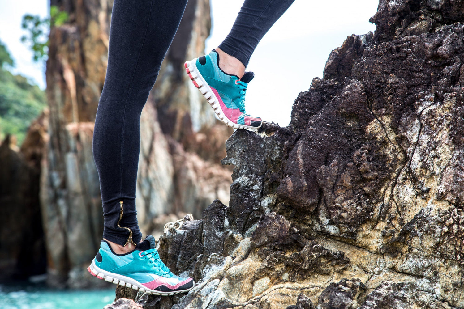 Trekking Shoes